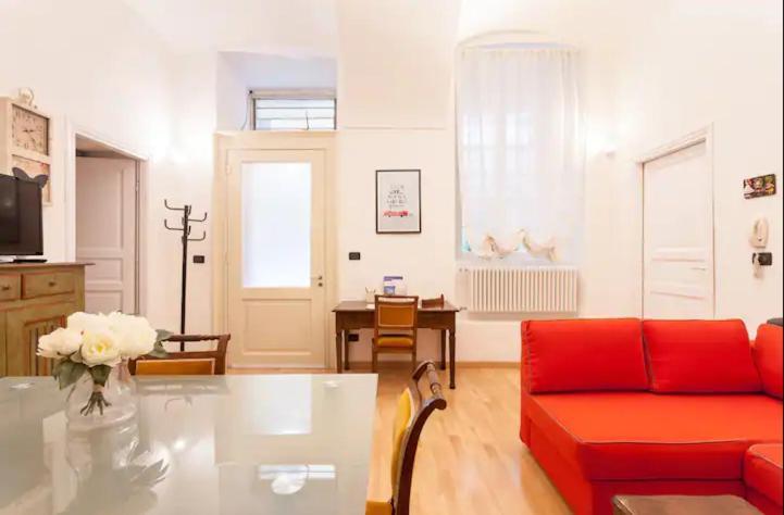 Apartament Carlo Alberto 27-c *